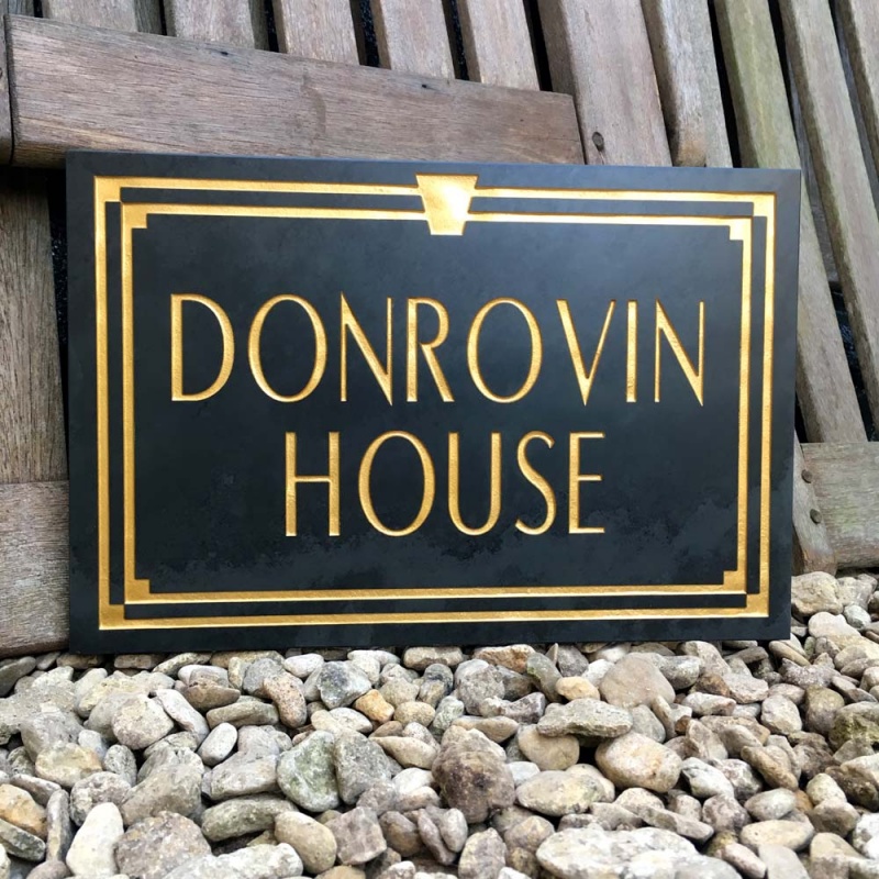 RIVEN SURFACE SLATE HOUSE SIGNS 300 X 150MM ANY NAME NUMBER WHITE LETTERS 
